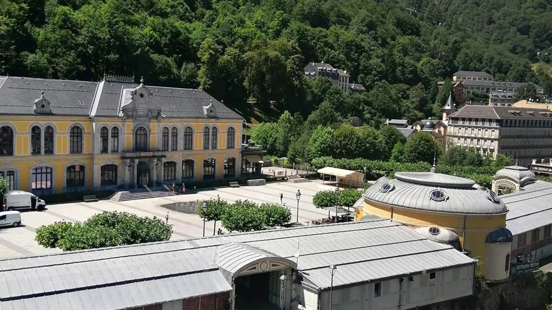Apartmán Bel Appartement Duplex A Cauterets Avec Vue Et Casier A Ski - Fr-1-812-54 Francie